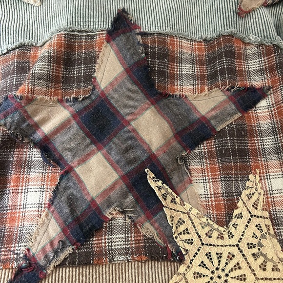 OLI & HALI Fireside Comfort Corduroy Patchwork Jacket Star Shacket Olive M - Picture 12 of 16